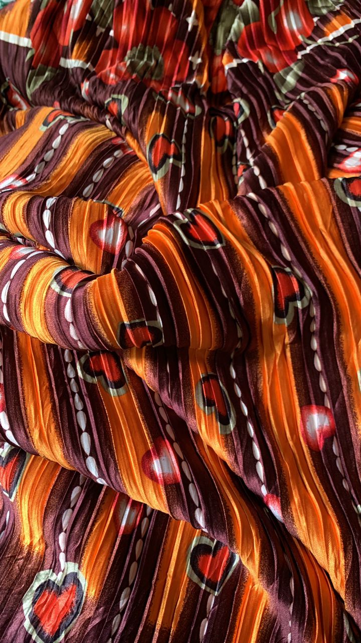 Heart Stripes – Pleated Sunray Fabric